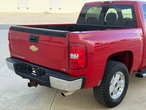 Used 2007 Chevrolet Silverado 1500 LTZ image 37