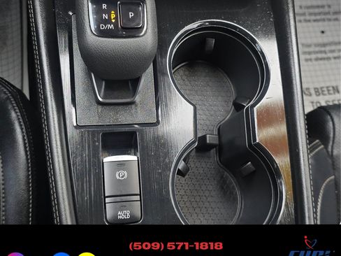 Used 2021 Nissan Rogue Platinum image 13