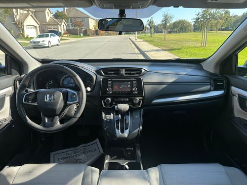 Used 2019 Honda CR-V LX image 15