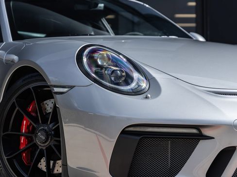 Certified 2018 Porsche 911 GT3 RWD image 26
