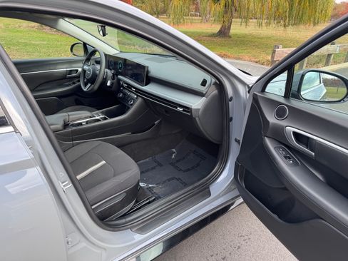 Used 2024 Hyundai Sonata SEL image 17