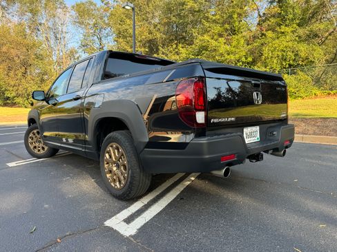 Used 2021 Honda Ridgeline Sport image 25