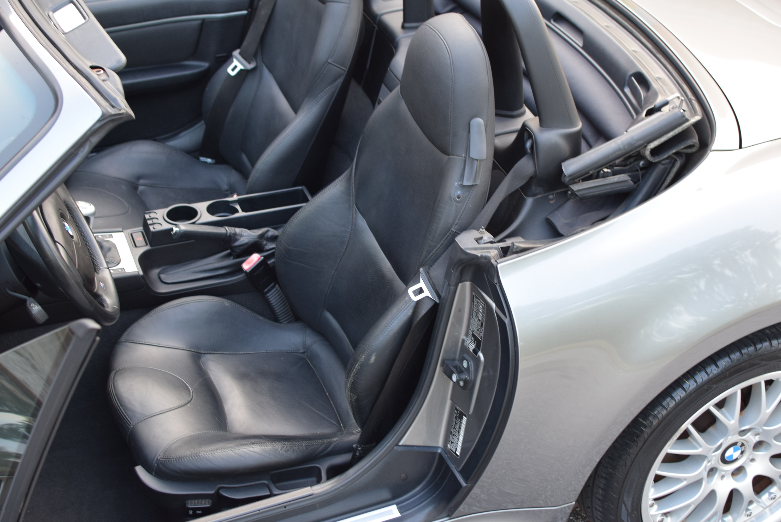 Used 2001 BMW Z3 3.0i RWD image 69