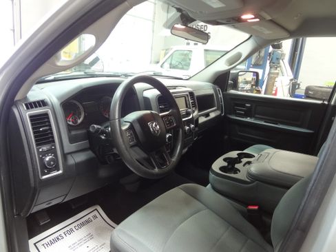 Used 2017 RAM 1500 Express image 14
