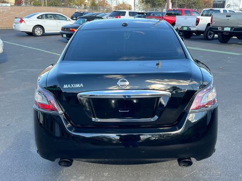 Used 2012 Nissan Maxima 3.5 S image 10