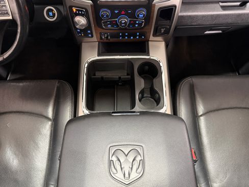 Used 2015 RAM 1500 4x4 Crew Cab Laramie image 22