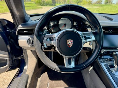 Used 2013 Porsche 911 Carrera S Coupe RWD image 20