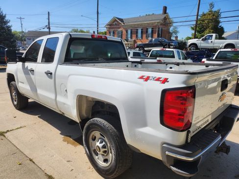 Used 2018 Chevrolet Silverado 2500 W/T image 8