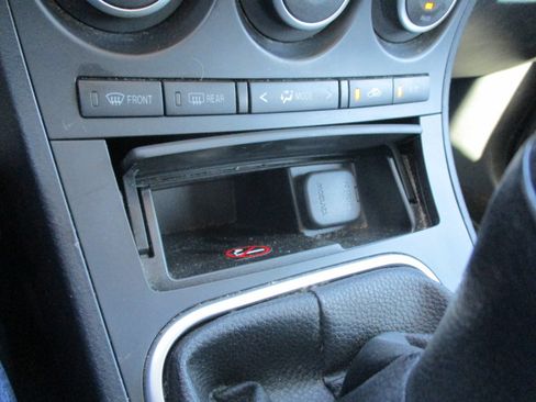 Used 2013 MAZDA MAZDA3 i Touring image 45