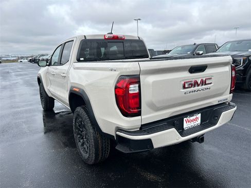 New 2026 GMC Canyon Elevation image 6