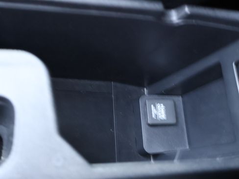 Used 2020 Honda Fit LX image 29