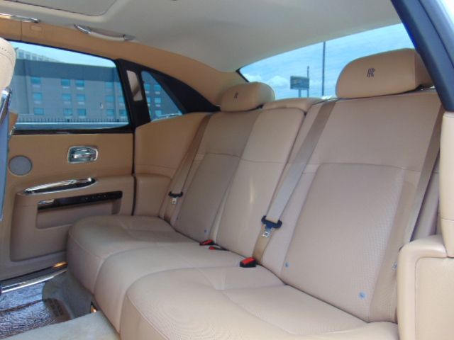 Used 2011 Rolls-Royce Ghost UNAVAIL RWD image 26