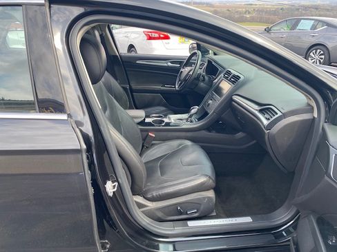 Used 2013 Ford Fusion Titanium image 13