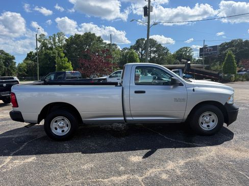 Used 2017 RAM 1500 2WD Regular Cab Tradesman image 5