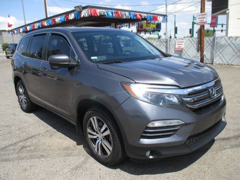 Used 2018 Honda Pilot EX-L w/ Navigation image 16