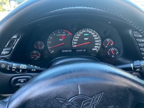 Used 2003 Chevrolet Corvette image 27