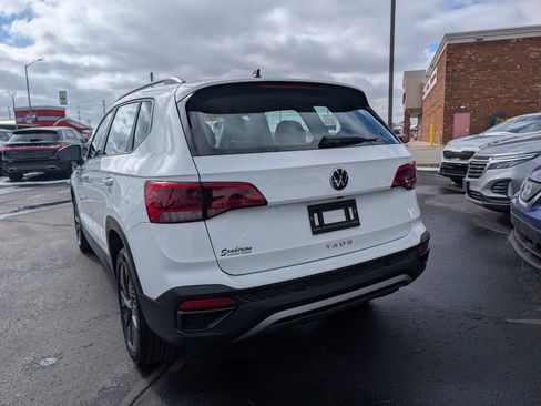 Used 2023 Volkswagen Taos S image 4