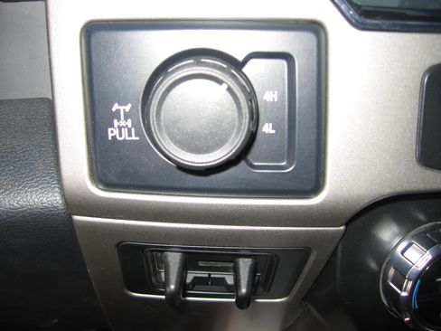 Used 2022 Ford F350 Tremor image 8