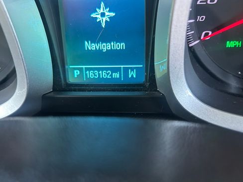 Used 2016 Chevrolet Equinox FWD LT image 11