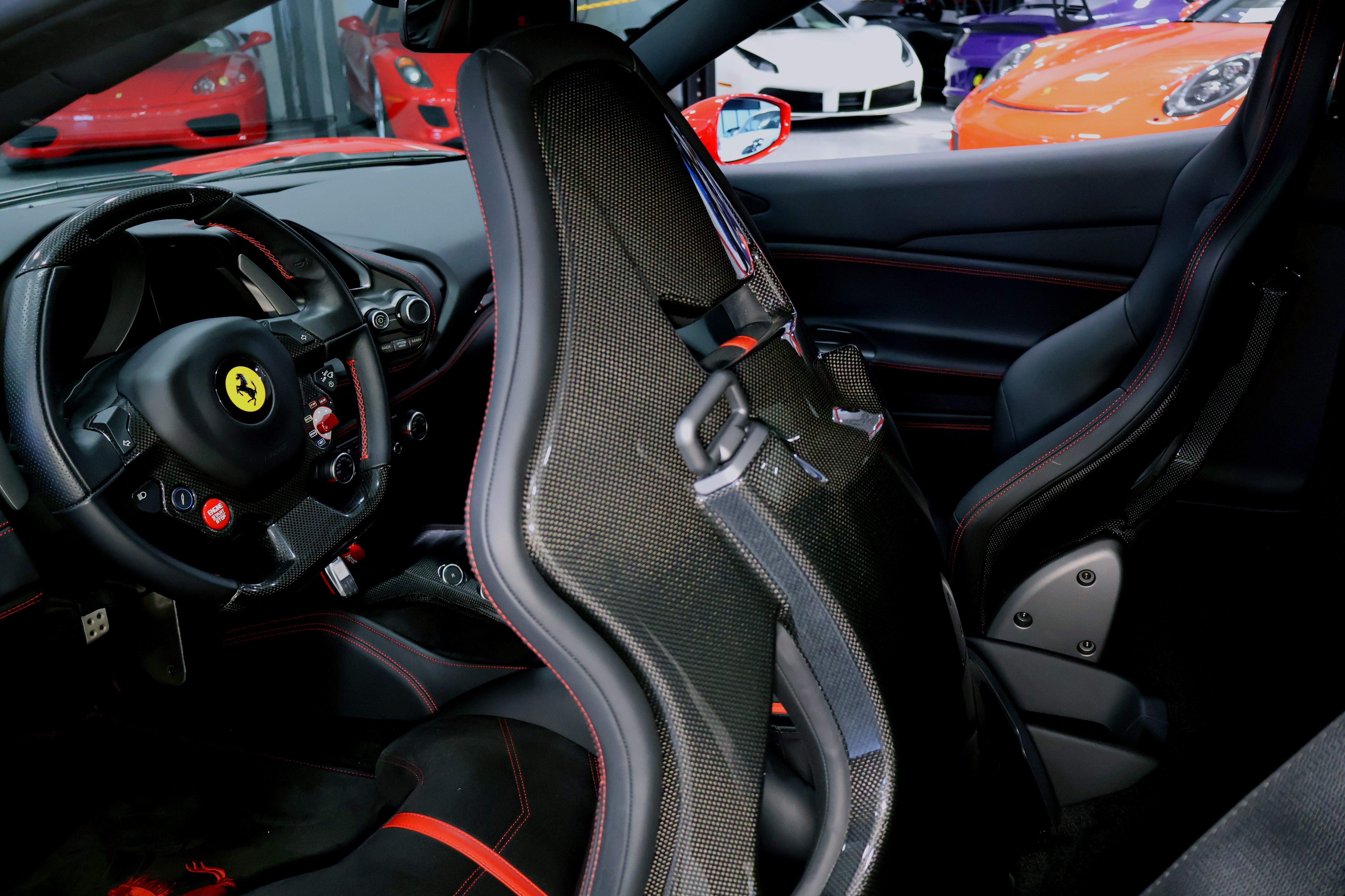 Used 2018 Ferrari 488 GTB RWD image 27