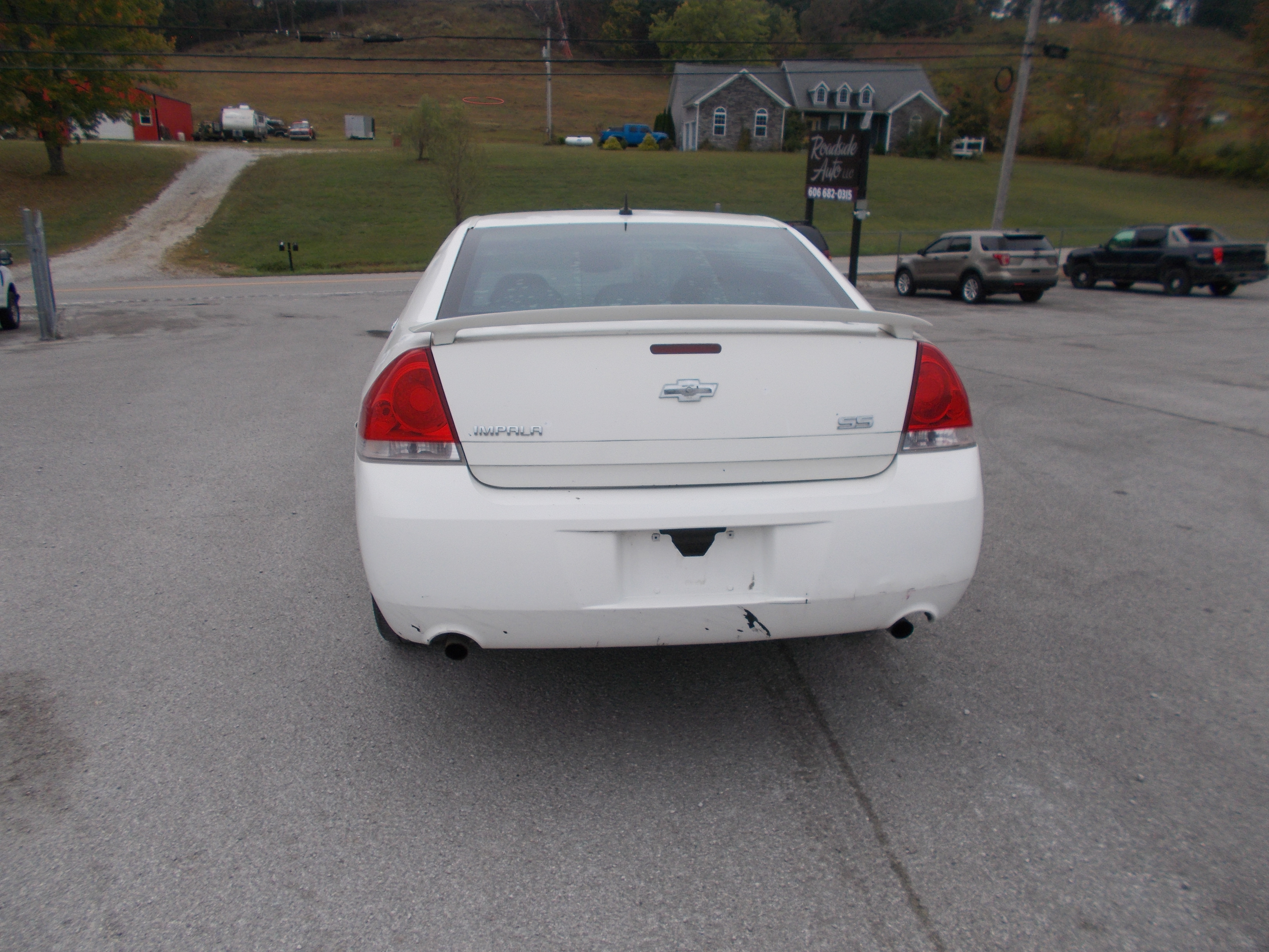 Used 2006 Chevrolet Impala SS FWD image 3