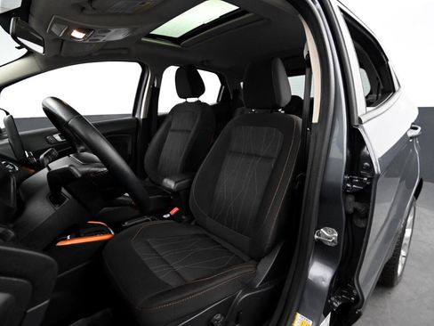 Used 2022 Ford EcoSport SE image 34