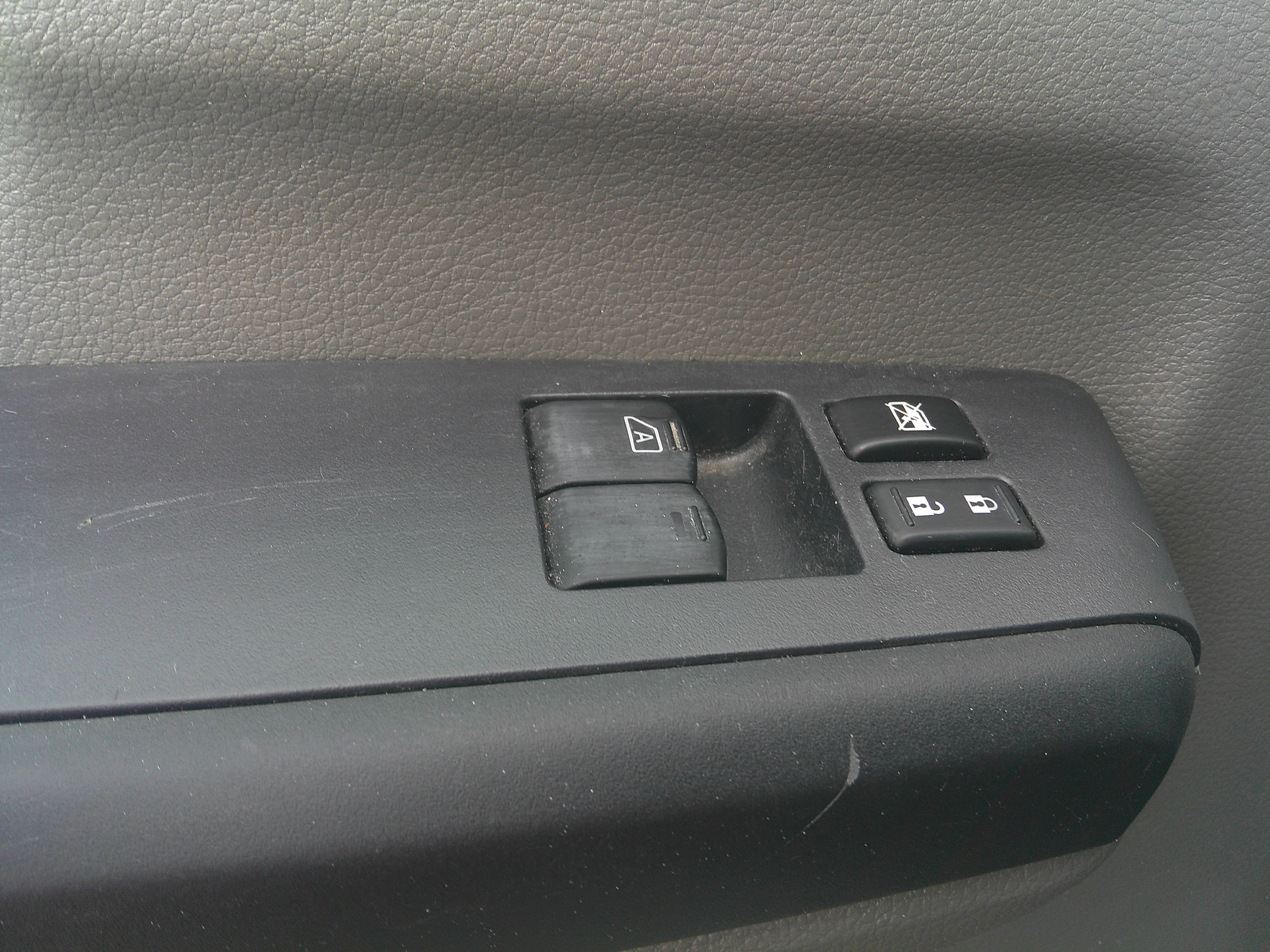 Used 2019 Nissan NV 1500 SV RWD image 8