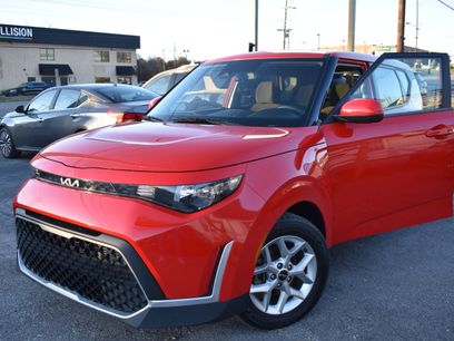 Used 2023 Kia Soul LX