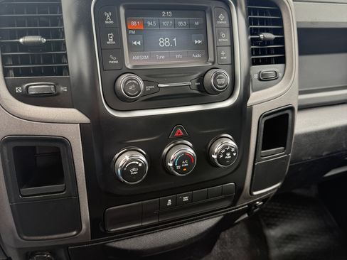 Used 2016 RAM 3500 Tradesman image 11