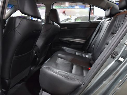 Used 2010 Honda Accord EX-L image 19