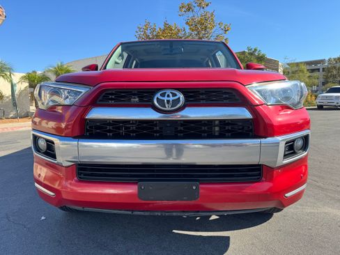 Used 2017 Toyota 4Runner Limited image 9