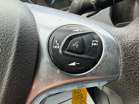 Used 2019 Ford Transit 150 XL image 19