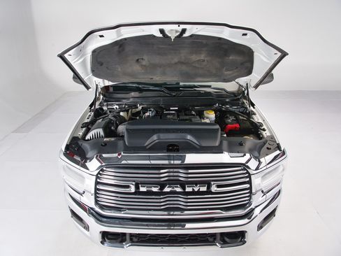Used 2020 RAM 2500 4x4 Crew Cab Laramie image 57