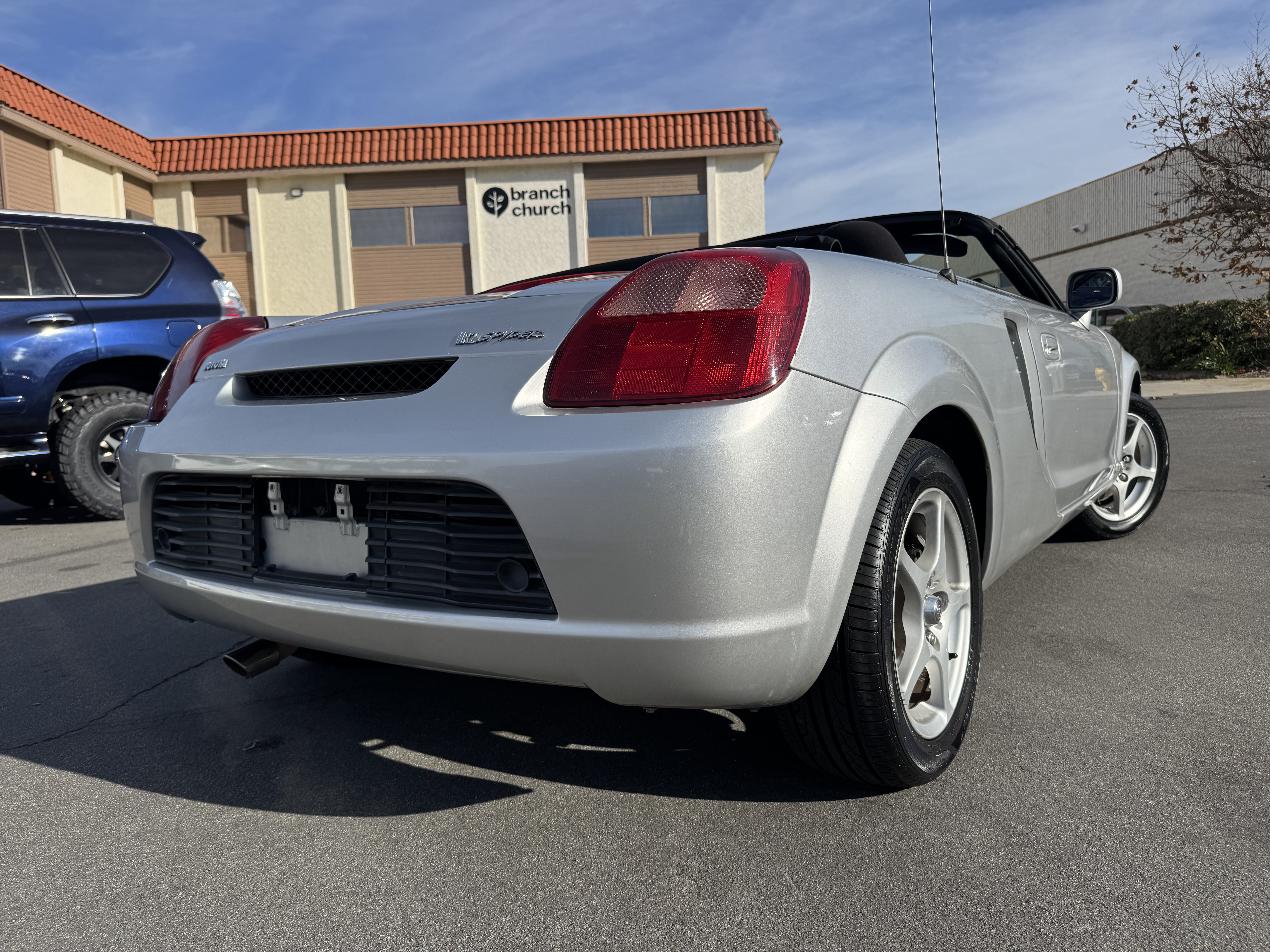 Used 2002 Toyota MR2 Spyder RWD image 9