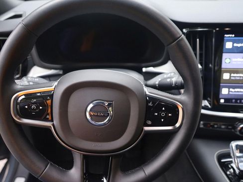 Used 2023 Volvo V60 T8 Polestar AWD image 18
