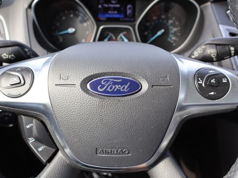 Used 2014 Ford Focus Titanium image 23