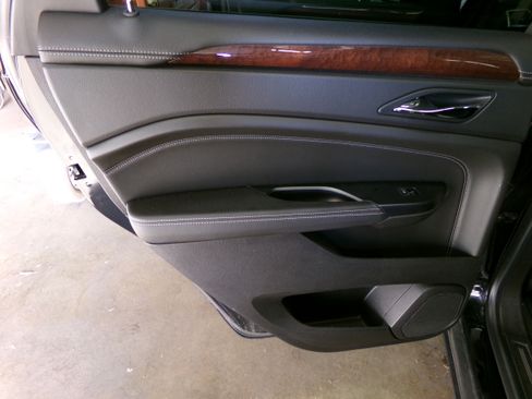 Used 2015 Cadillac SRX Premium image 14