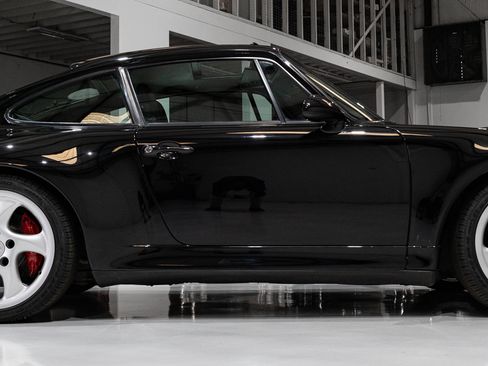 Used 1996 Porsche 911 Turbo image 14