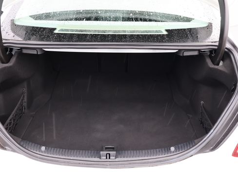 Used 2017 Mercedes-Benz C 300 Luxury image 36