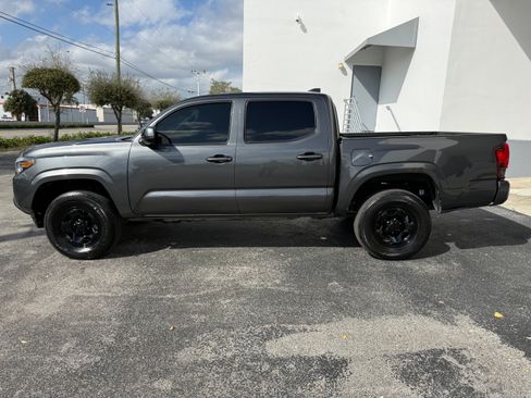 Used 2023 Toyota Tacoma image 12
