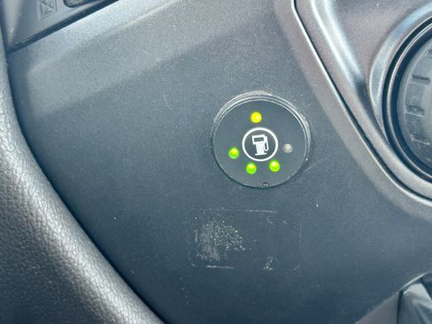 Used 2015 Chevrolet Silverado 1500 image 15