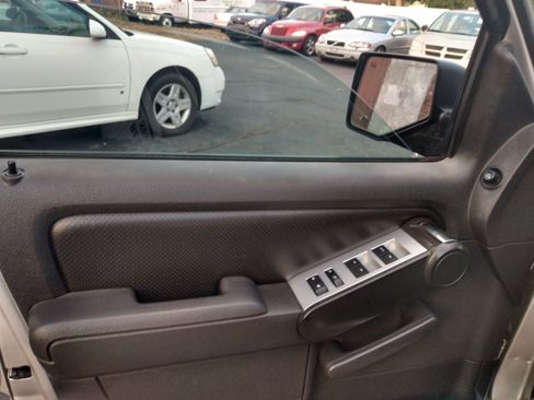 Used 2008 Mercury Mountaineer image 10