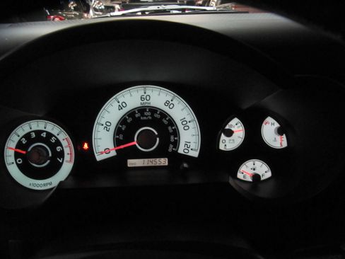 Used 2007 Toyota FJ Cruiser image 13