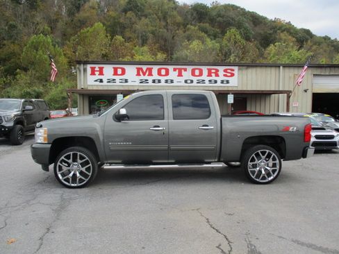 Used 2011 Chevrolet Silverado 1500 LT Z71 image 1