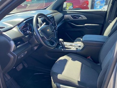 Used 2023 Chevrolet Traverse LT AWD/4WD image 15