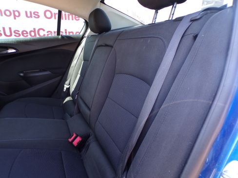 Used 2017 Chevrolet Cruze LT image 7