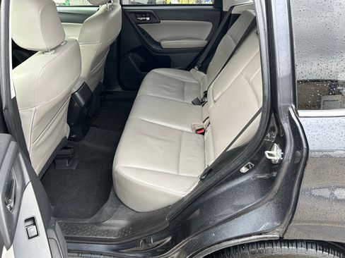 Used 2014 Subaru Forester 2.5i Limited image 6