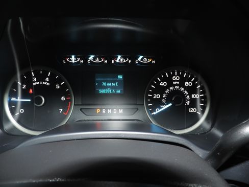 Used 2018 Ford F150 XLT image 44