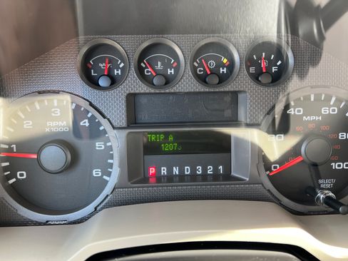 Used 2008 Ford F250 XL image 8