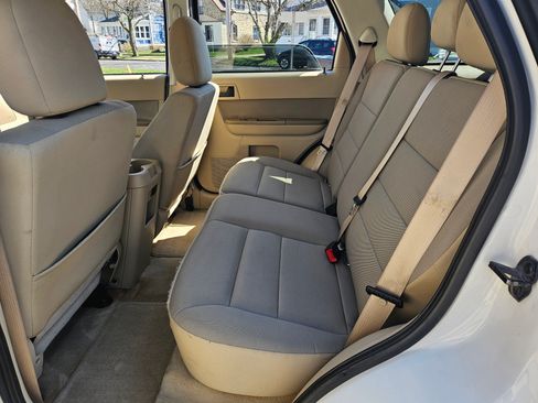 Used 2012 Ford Escape XLT image 9